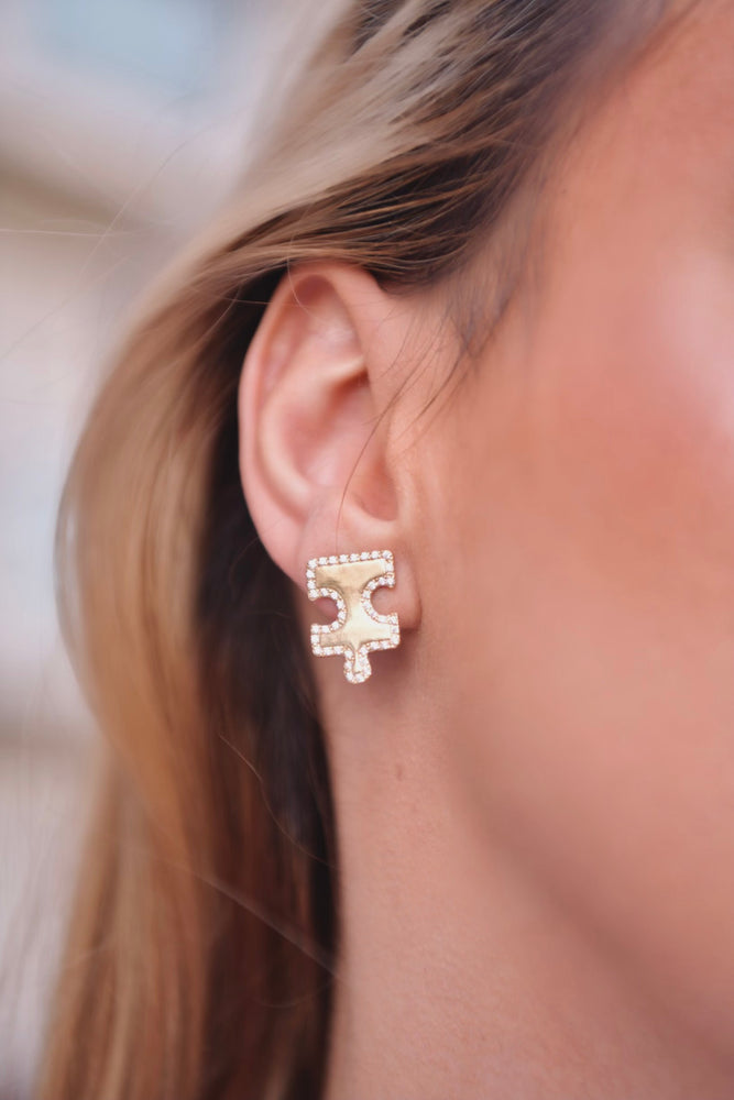 SOLUM Puzzle Gold Stud Earrings