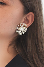 THE SOLARIA Musica Gold Earrings